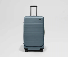 Topside Medium Trunk in Coast Blue