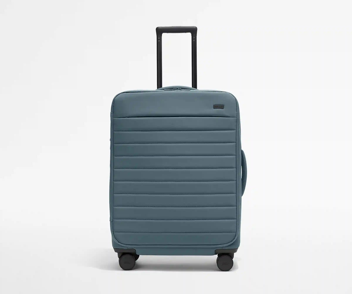 Softside Medium in Coast Blue
