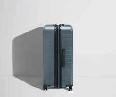 The Large Flex in Coast Blue