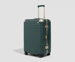 The Aluminum Edge Medium in Ivy Green