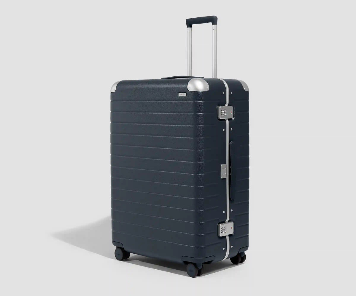 The Aluminum Edge Large in Navy Blue