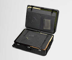 The Large: Aluminum Edition in Onyx Black