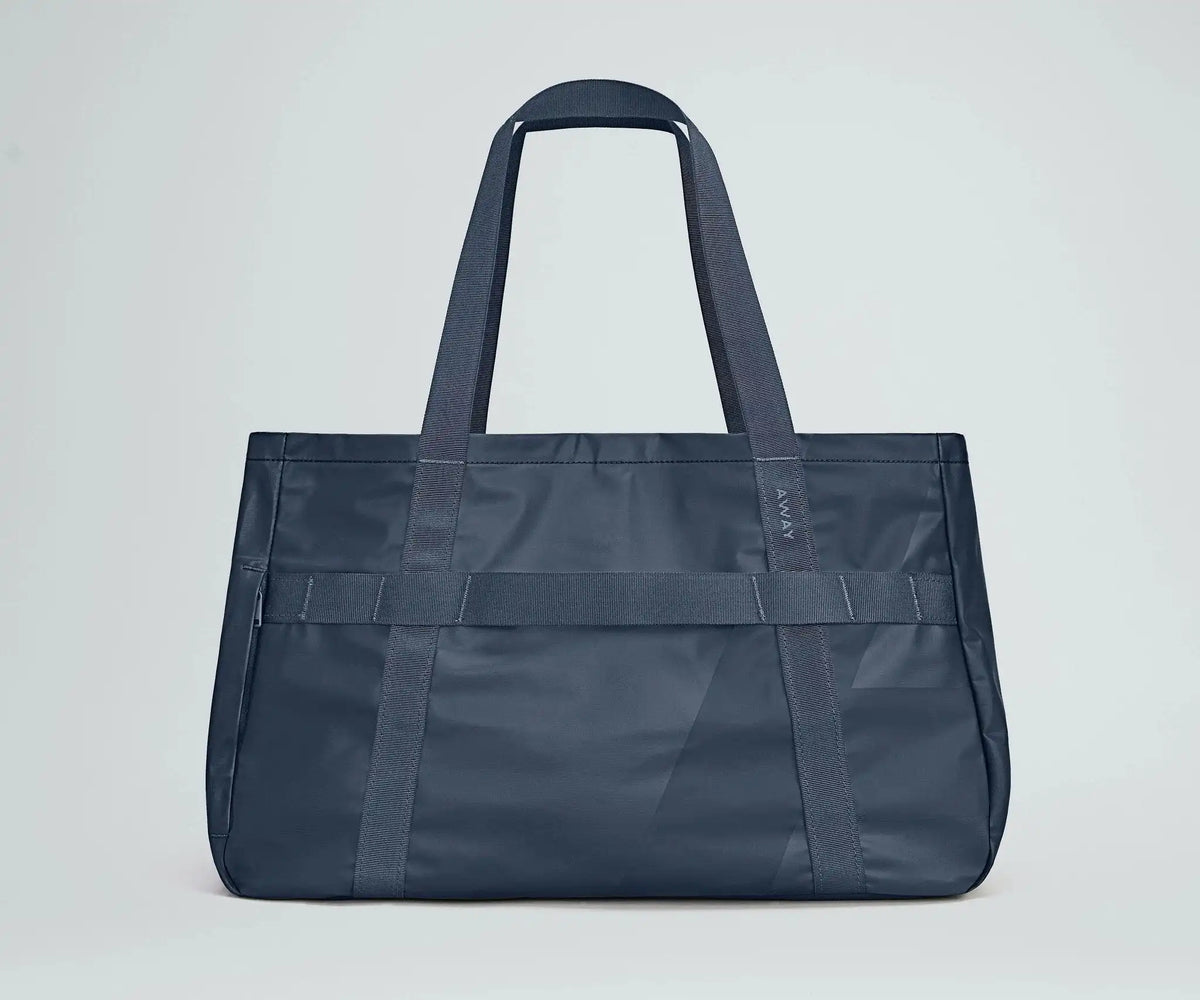 Active Tote 45L in Navy Blue