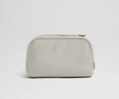 Large Toiletry Bag in Cloud Gray