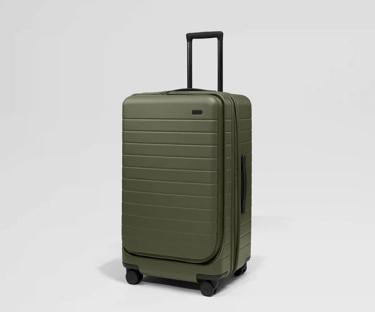 Topside Medium Trunk in Olive Green