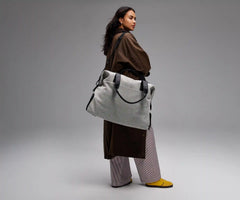 Transit Canvas Weekender in Transit Canvas Black