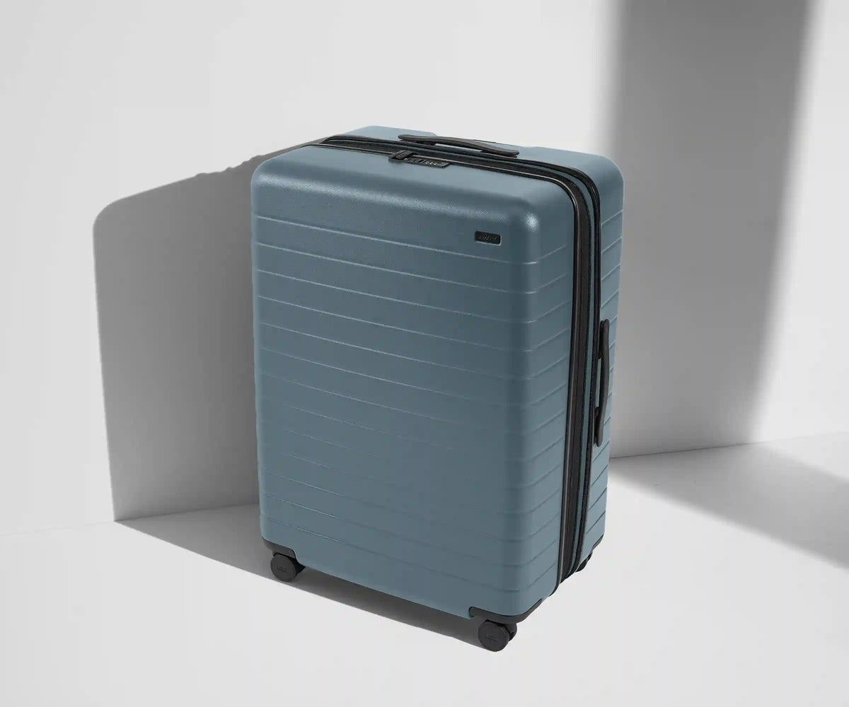The Large Flex in Coast Blue