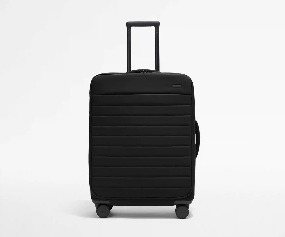 Softside Medium in Jet Black